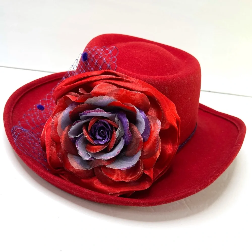 VINTAGE 100% Wool Hat Red With Purple Sequin Trim & Flower Detail - Picture 7 of 7